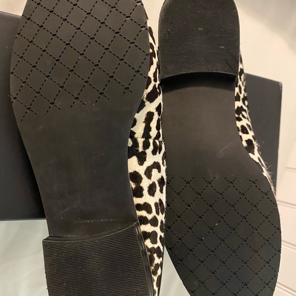 Ladies 8 1/2 slide on black white Isaac Mizrahi - Picture 2 of 2